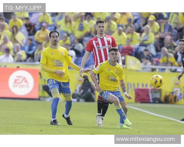 鹿岛鹿角迎战瓦伦西亚展开激烈对决球迷期待精彩瞬间与进球盛宴